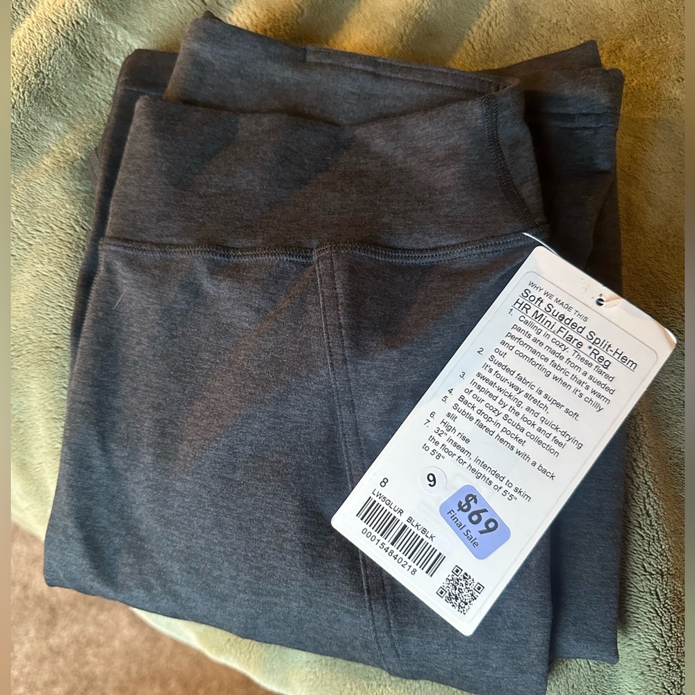 Lululemon Size 8 Gray High-Waisted Split-Hem Leggings - Soft Mini Flare Regular